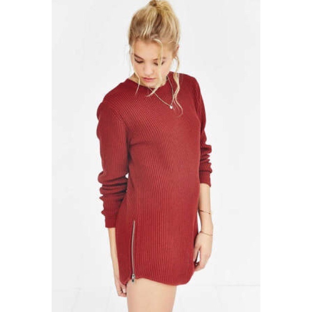 NWOT UNIF x UO Waffle Knit Red Side ZIP Tunic Top